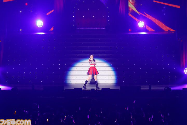 『アイマス ミリオンライブ！』13thライブDAY1リポート。高山紗代子主演の“全力援走”の名に相応しい、MCなしのノンストップライブに圧倒される。新曲『SPARKERS』のライブ初披露も