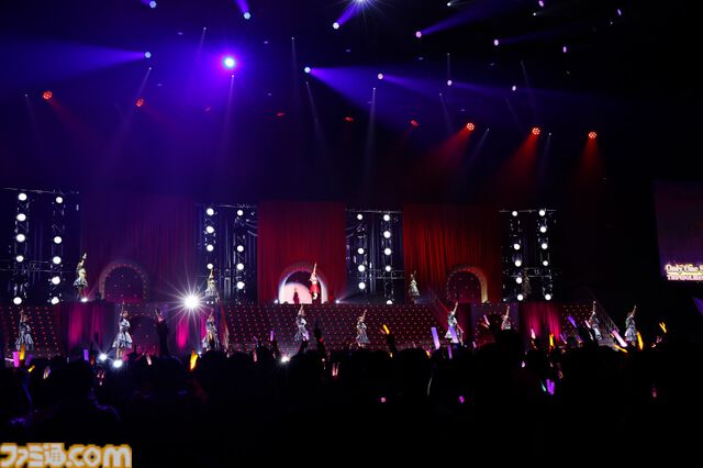 『アイマス ミリオンライブ！』13thライブDAY1リポート。高山紗代子主演の“全力援走”の名に相応しい、MCなしのノンストップライブに圧倒される。新曲『SPARKERS』のライブ初披露も
