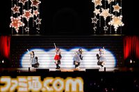 『アイマス ミリオンライブ！』13thライブDAY1リポート。高山紗代子主演の“全力援走”の名に相応しい、MCなしのノンストップライブに圧倒される。新曲『SPARKERS』のライブ初披露も