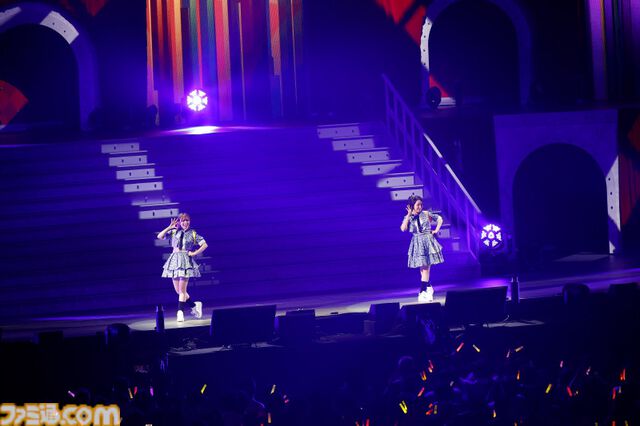 『アイマス ミリオンライブ！』13thライブDAY1リポート。高山紗代子主演の“全力援走”の名に相応しい、MCなしのノンストップライブに圧倒される。新曲『SPARKERS』のライブ初披露も