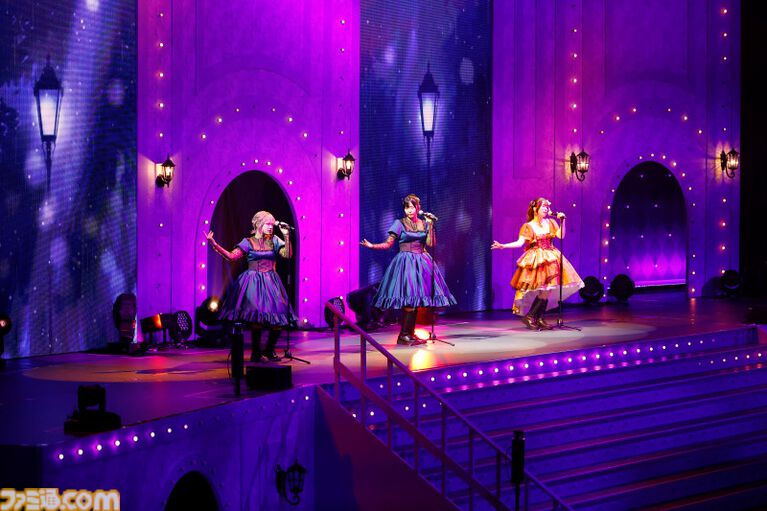 『アイマス ミリオンライブ！』13thライブDAY2リポート。二階堂千鶴の主演公演は“Grand bal masqué”のテーマにピッタリのゴージャスなライブ。新曲『ムーンライト・プロムナード』がオープニングを飾る