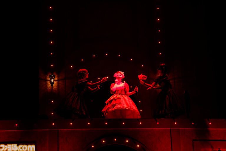 『アイマス ミリオンライブ！』13thライブDAY2リポート。二階堂千鶴の主演公演は“Grand bal masqué”のテーマにピッタリのゴージャスなライブ。新曲『ムーンライト・プロムナード』がオープニングを飾る