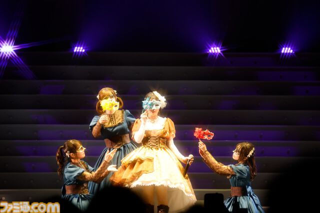 『アイマス ミリオンライブ！』13thライブDAY2リポート。二階堂千鶴の主演公演は“Grand bal masqué”のテーマにピッタリのゴージャスなライブ。新曲『ムーンライト・プロムナード』がオープニングを飾る