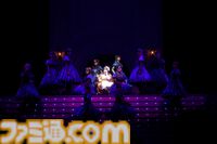 『アイマス ミリオンライブ！』13thライブDAY2リポート。二階堂千鶴の主演公演は“Grand bal masqué”のテーマにピッタリのゴージャスなライブ。新曲『ムーンライト・プロムナード』がオープニングを飾る