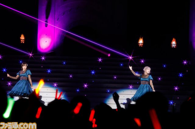 『アイマス ミリオンライブ！』13thライブDAY2リポート。二階堂千鶴の主演公演は“Grand bal masqué”のテーマにピッタリのゴージャスなライブ。新曲『ムーンライト・プロムナード』がオープニングを飾る