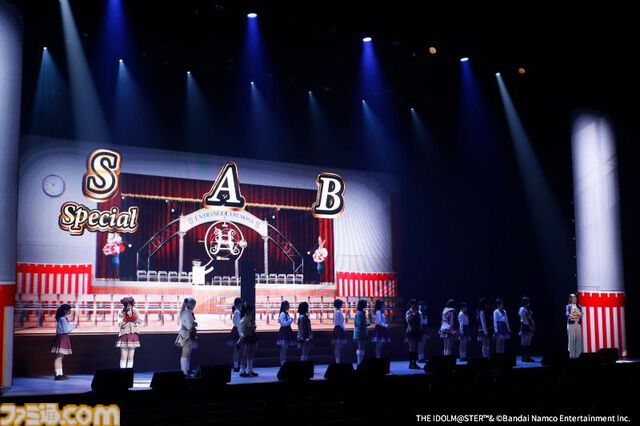 『アイマス シンデレラガールズ』初のミュージカル “STARLIGHT HIGH SCHOOL!”リポート。アイドルの心情に寄り添ったライブパフォーマンスと良テンポのコメディが気持ちいい濃密な2時間