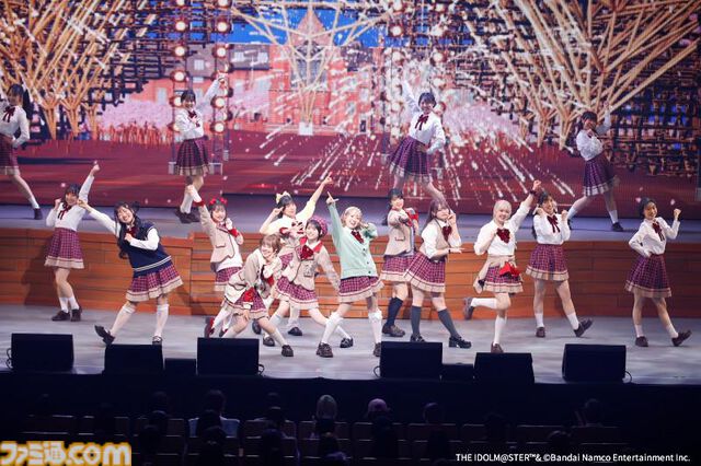 『アイマス シンデレラガールズ』初のミュージカル “STARLIGHT HIGH SCHOOL!”リポート。アイドルの心情に寄り添ったライブパフォーマンスと良テンポのコメディが気持ちいい濃密な2時間