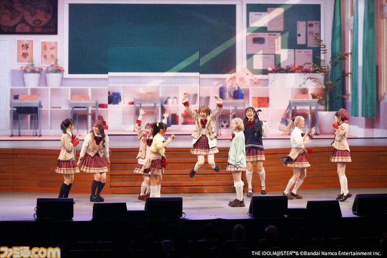 『アイマス シンデレラガールズ』初のミュージカル “STARLIGHT HIGH SCHOOL!”リポート。アイドルの心情に寄り添ったライブパフォーマンスと良テンポのコメディが気持ちいい濃密な2時間