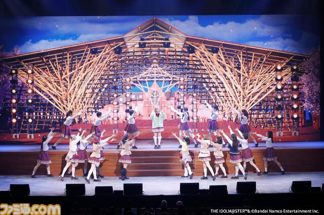『アイマス シンデレラガールズ』初のミュージカル “STARLIGHT HIGH SCHOOL!”リポート。アイドルの心情に寄り添ったライブパフォーマンスと良テンポのコメディが気持ちいい濃密な2時間