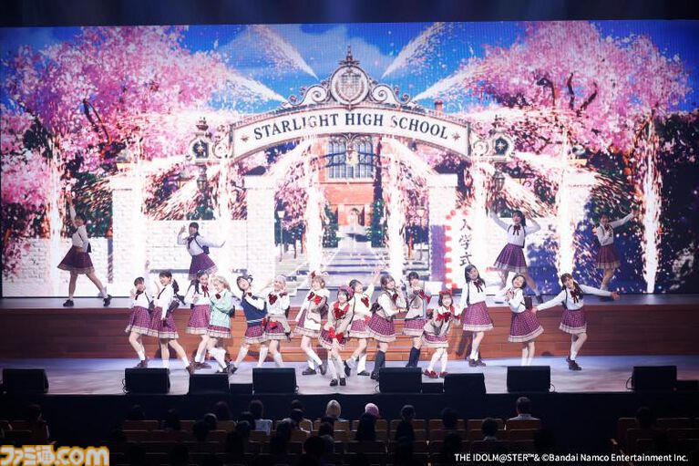 『アイマス シンデレラガールズ』初のミュージカル “STARLIGHT HIGH SCHOOL!”リポート。アイドルの心情に寄り添ったライブパフォーマンスと良テンポのコメディが気持ちいい濃密な2時間