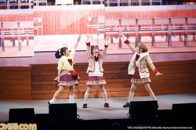 『アイマス シンデレラガールズ』初のミュージカル “STARLIGHT HIGH SCHOOL!”リポート。アイドルの心情に寄り添ったライブパフォーマンスと良テンポのコメディが気持ちいい濃密な2時間