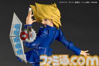『遊戯王』城之内くんのアクションフィギュアがリボルテックより登場。アゴの再現度◎な“パーフェクト城之内”顔パーツが予約特典として付属