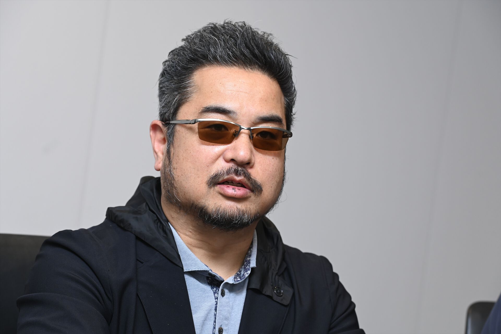 原田勝弘氏がSNK協力のもと独立会社“VSスタジオ”を設立。90年代の開発チームの情熱をもって、ゲーム開発者としての原点に立ち返る。制作ゲームは対戦モノ？【インタビュー】
