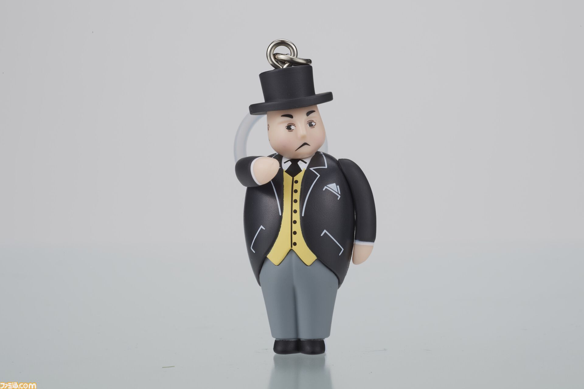 『きかんしゃトーマス』トップハム・ハット卿のマスコットガチャが6月中旬に発売。一度しか登場していないハロウィン衣装も。頭と腕は可動式