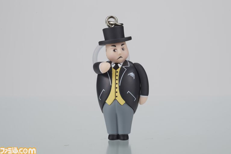 『きかんしゃトーマス』トップハム・ハット卿のマスコットガチャが6月中旬に発売。一度しか登場していないハロウィン衣装も。頭と腕は可動式