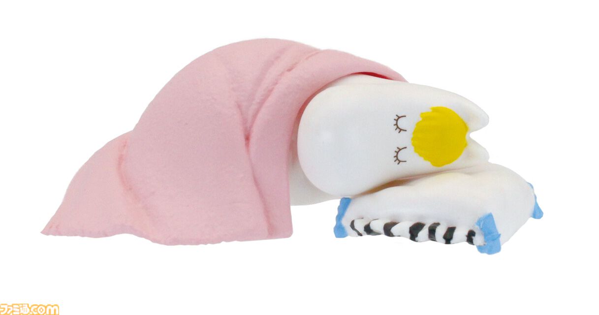 ムーミンやスナフキンたちがすやすや眠る姿がかわいい。新作マスコットガチャが6月中旬に発売。取り外し可能な小物つき