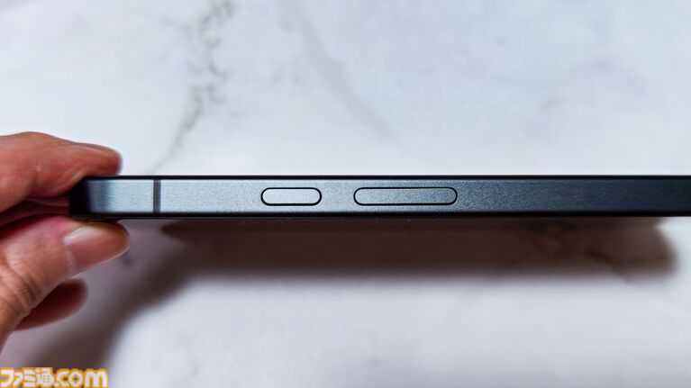 Google7万円台スマホ“Pixel 10a”レビュー。AIがいい感じの構図を教えてくれる“カメラコーチ”がスゲー。『スタレ』は日課消化ならアリ、2Dゲームなら快適