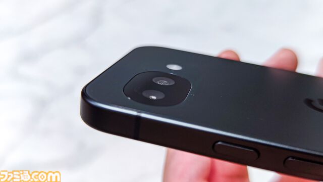 Google7万円台スマホ“Pixel 10a”レビュー。AIがいい感じの構図を教えてくれる“カメラコーチ”がスゲー。『スタレ』は日課消化ならアリ、2Dゲームなら快適