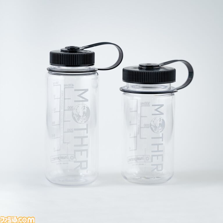 『MOTHER』オレナンカドーセ、スターマンのぬいぐるみキーホルダー、『3』デザインのコンバースコラボシューズなど新グッズ公開