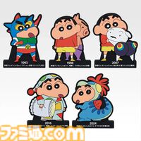 『クレヨンしんちゃん』一番くじ“名作シネマズ”が本日（5/15）発売。ロボとーちゃんvsひろしの名場面フィギュア、マカオとジョマのガラスプレートなどが当たる！
