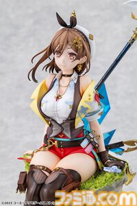 『ライザのアトリエ3』パッケージ絵のライザが1/7スケールフィギュアになって登場。エビテン限定特典でアクリルブロック＆カード型アクスタが付属