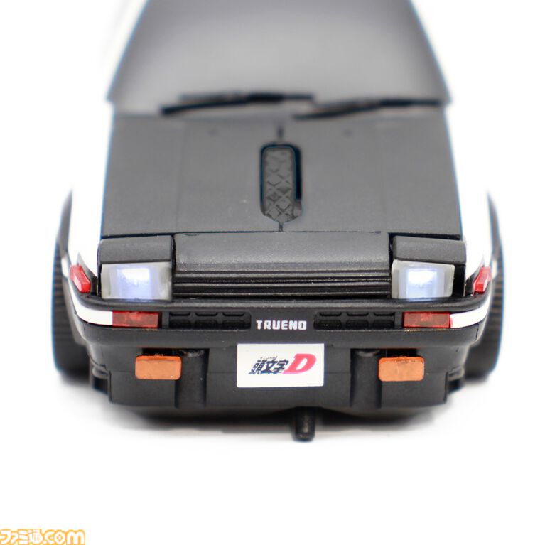 『頭文字D』藤原拓海の愛車ハチロク・トレノ（AE86）無線マウスの刷新モデルが発売。ライト開閉ギミックを搭載し、操作時の安定感と快適性も両立