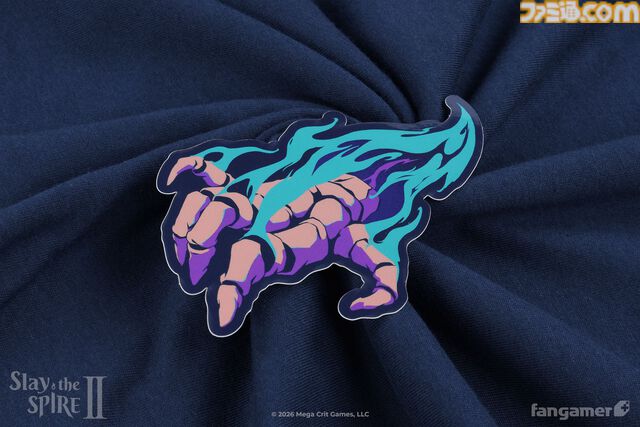 『Slay the Spire 2』5人のプレイアブルキャラがあしらわれたTシャツがクール。ステッカー、ピンバッジなど公式グッズ4点が販売開始