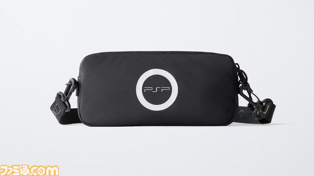 “PSP”デザインのクロスボディバッグがZARAで発売中。画面部分にスマホを入れて操作できるビニール窓付き。左右の方向キーや◯✕△▢ボタン、アナログパッドといった特徴的な意匠も