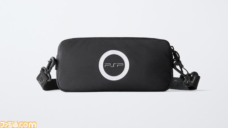 “PSP”デザインのクロスボディバッグがZARAで発売中。画面部分にスマホを入れて操作できるビニール窓付き。左右の方向キーや◯✕△▢ボタン、アナログパッドといった特徴的な意匠も
