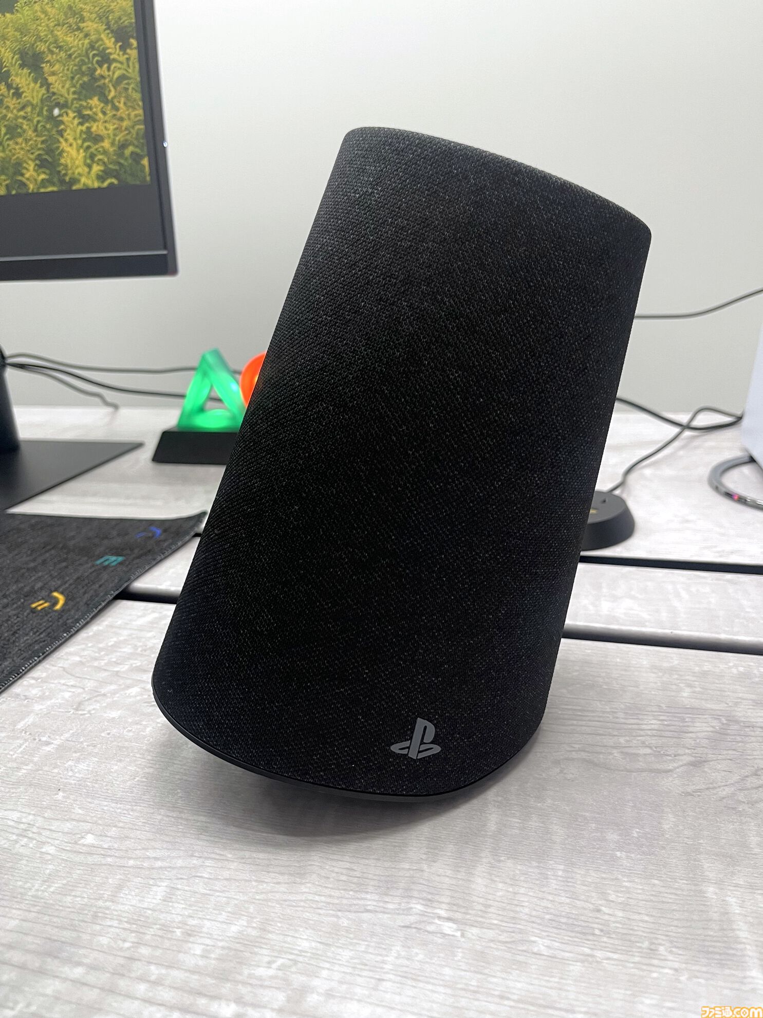 ゲームモニター スピーカー ソニー純正のゲーミングモニター、3Dオーディオスピーカー、アケコンを
