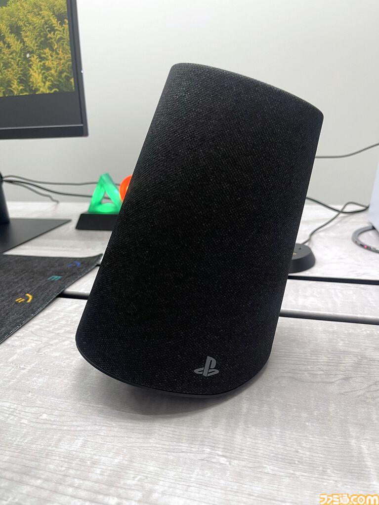 ソニー純正のゲーミングモニター、3Dオーディオスピーカー、アケコンを先行体験。PS5以外での使用も可能で、コンパクトながらに上質なゲーム体験を味わえる