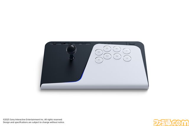 ソニー純正のゲーミングモニター、3Dオーディオスピーカー、アケコンを先行体験。PS5以外での使用も可能で、コンパクトながらに上質なゲーム体験を味わえる