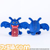 『ドラクエ』40周年記念展では初代『ドラクエ』の開発資料や原画、楽譜を展示！ おどるほうせき巾着に入ったキャンディやゴーレム立体Tシャツなどオリジナルグッズも