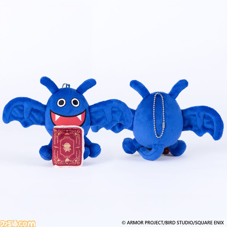 『ドラクエ』40周年記念展では初代『ドラクエ』の開発資料や原画、楽譜を展示！ おどるほうせき巾着に入ったキャンディやゴーレム立体Tシャツなどオリジナルグッズも