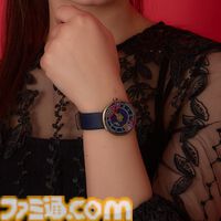 『劇場版モノノ怪』薬売りをイメージした腕時計やトートバッグが発売。浮世離れした妖しい魅力をデザインに落とし込んだアイテムが予約開始