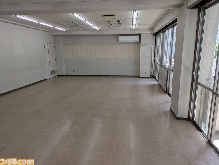 【デバッグしないと出られない部屋】出展ゲーム募集開始。来場者は廃校で試遊し、バグや改善案を報告して脱出を目指す参加型イベント