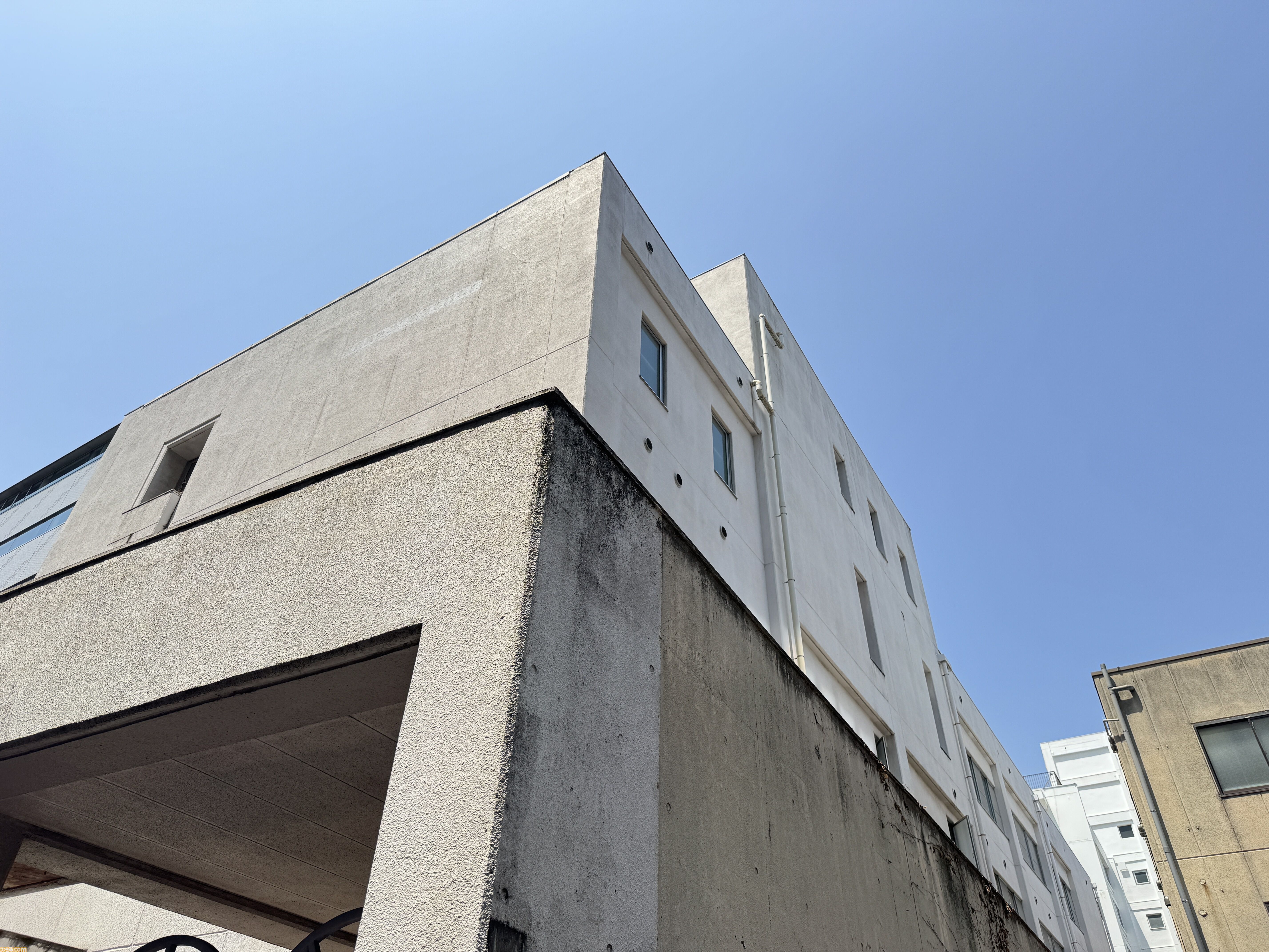 【デバッグしないと出られない部屋】出展ゲーム募集開始。来場者は廃校で試遊し、バグや改善案を報告して脱出を目指す参加型イベント
