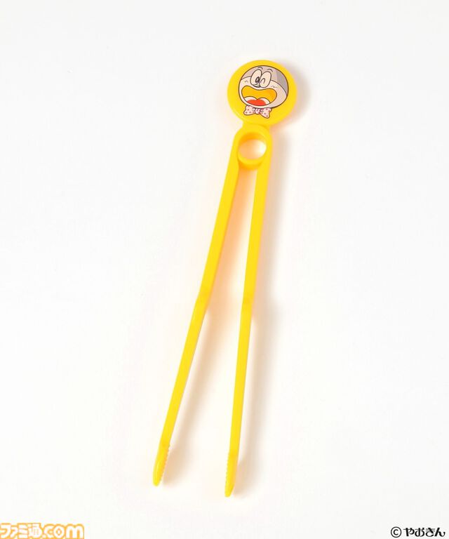 うまい棒、キャベツ太郎のブランケットインクッションが登場。ニコアンドがやおきんとコラボしたオシャレアイテムを6月5日発売