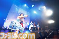 『アイマス シンデレラガールズ』Webラジオ“デレパ”公録イベント第12弾をリポート。プロデューサーが手掛ける今回の公録のテーマは“平成レトロ”。幼少期の微笑ましいエピソードやまさかのカバー曲も