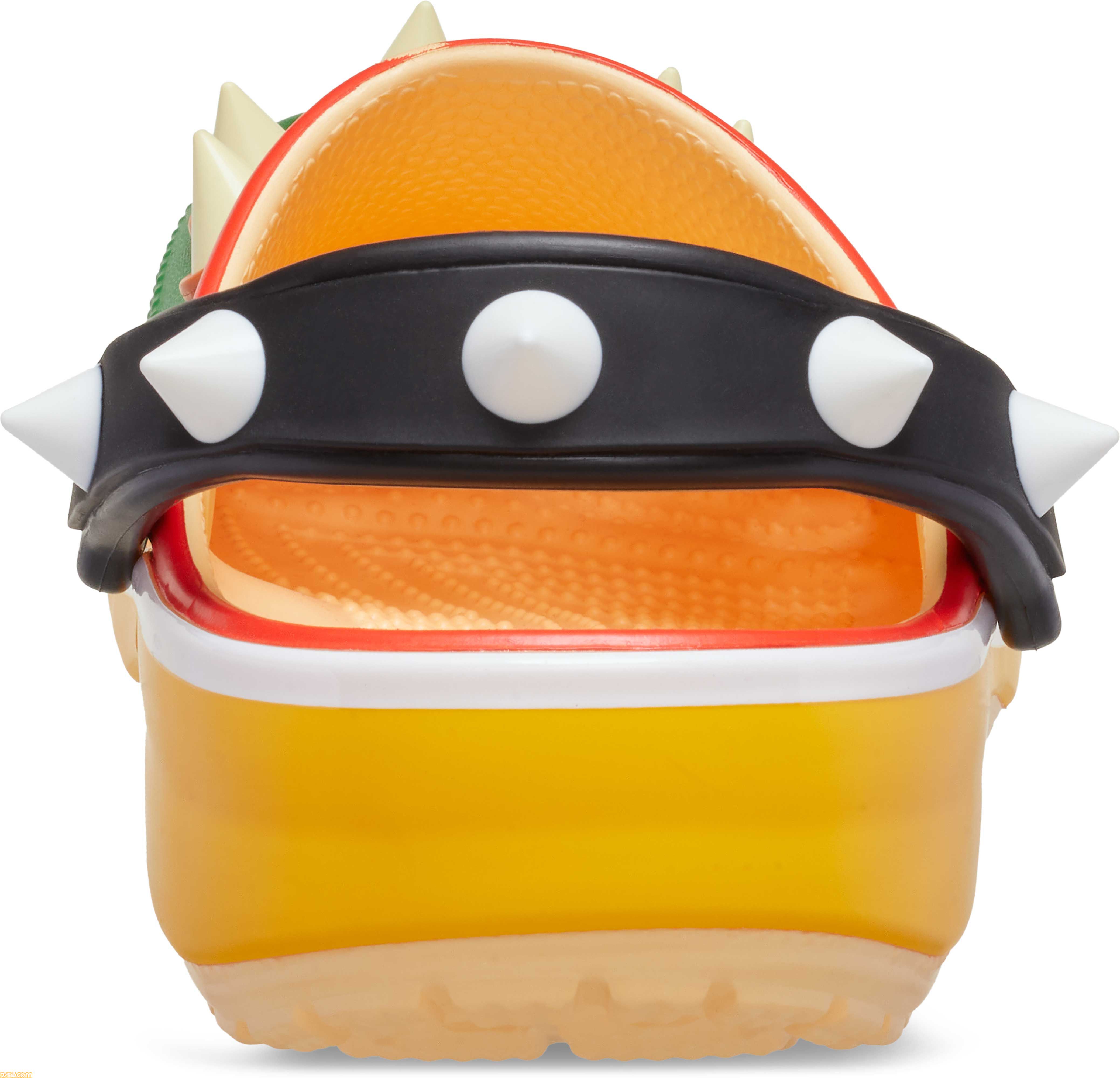 スーパーマリオ』コラボクロックスが7月16日に発売。おなじみの赤帽子