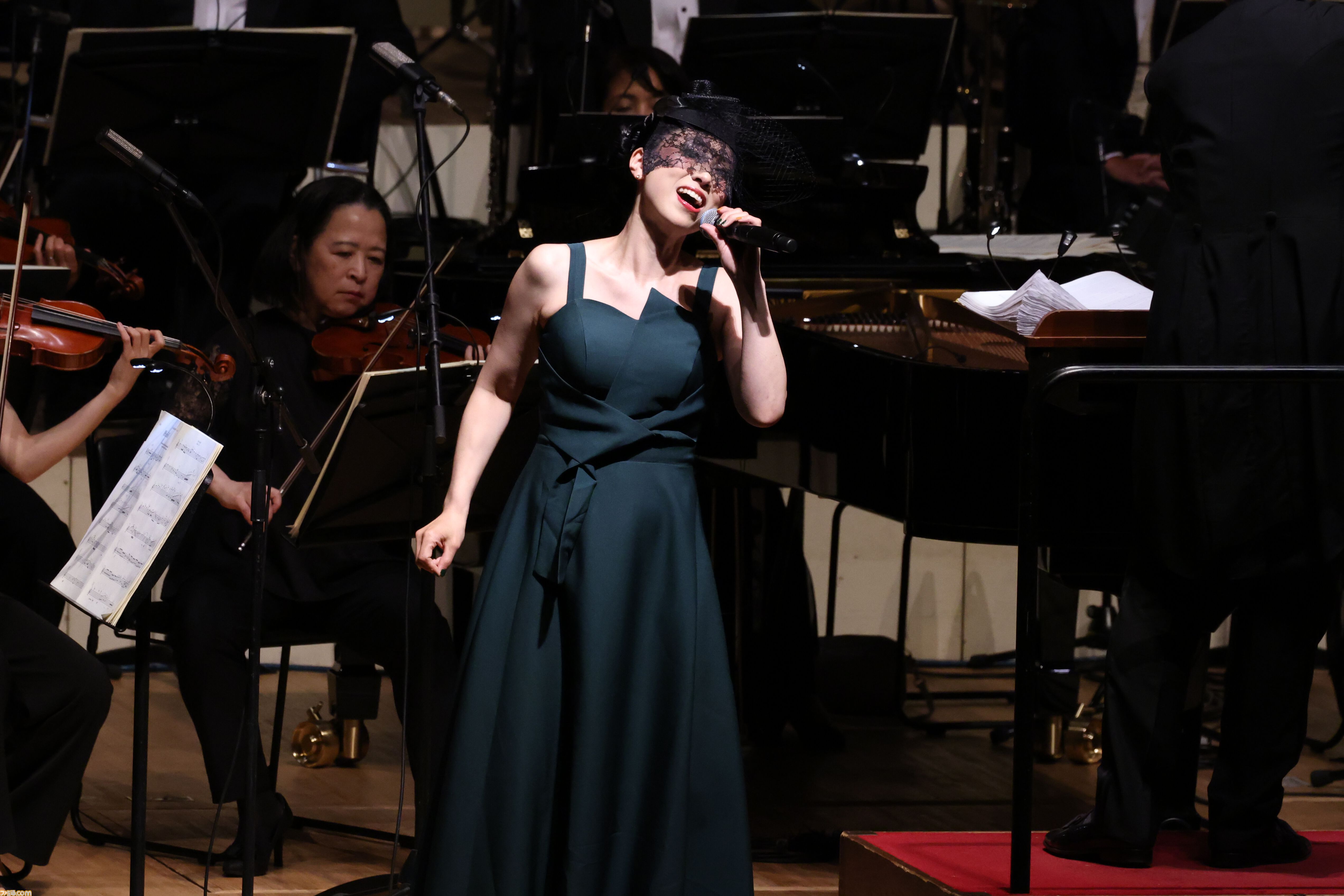 『シュタインズ・ゲート』数々の名シーンを彩った楽曲たちをフルオーケストラの演奏で堪能。いとうかなこさん、Ayumuさん（Zwei）、今井麻美さんによる歌唱パートも