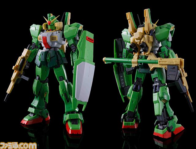 『ガンダム』×『ケロロ』コラボで軍曹、アムロ、シャアが腕組み歩く。安彦良和＆吉崎観音の描き下ろしイラスト、ガンダムMk-II（ケロロ仕様）などコラボ詳細解禁