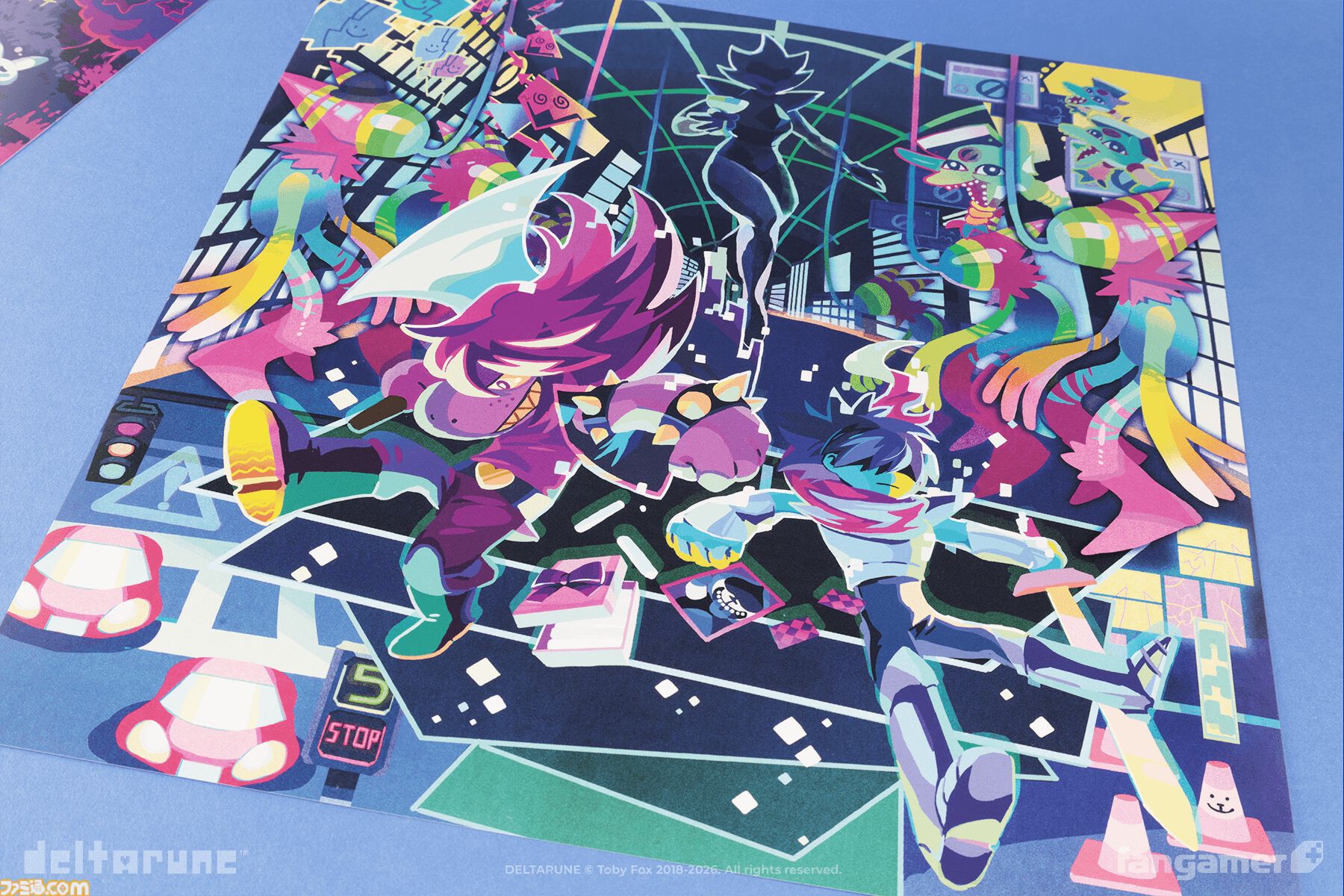 『DELTARUNE』4種類の顔パーツを付け替えられるテナのフィギュアが入荷。Tシャツやピアノスコアなど新グッズ5点も登場