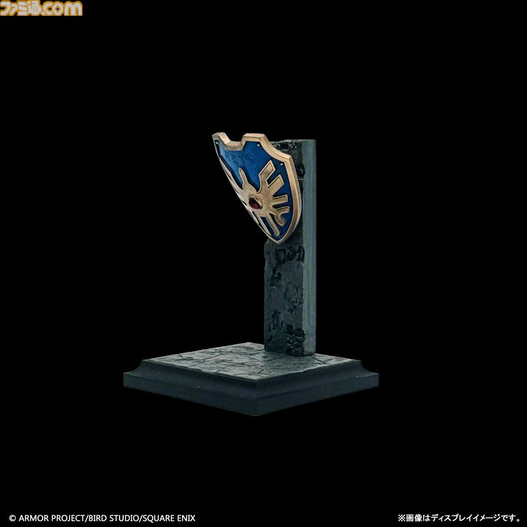 『ドラクエ』こんぼうが1/12スケールで立体化。ロトの剣、ドラゴンキラーなど武器フィギュア第1弾が9月4日発売