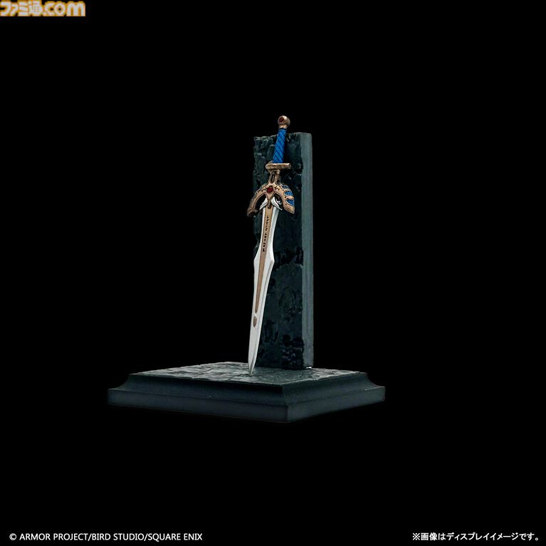 『ドラクエ』こんぼうが1/12スケールで立体化。ロトの剣、ドラゴンキラーなど武器フィギュア第1弾が9月4日発売