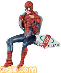 スパイダーマンのリアル造形フィギュアガチャが7月中旬発売。戦闘、新聞チェック、自撮りなどあらゆるシーンを再現
