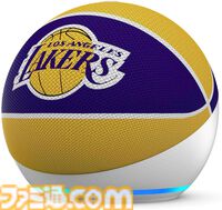 NBA特別仕様の“Echo Dot”がAmazonで販売中。レイカーズ、ウォリアーズ、ブルズなどロゴ入りで全6種。話しかければ試合情報もチェックできる