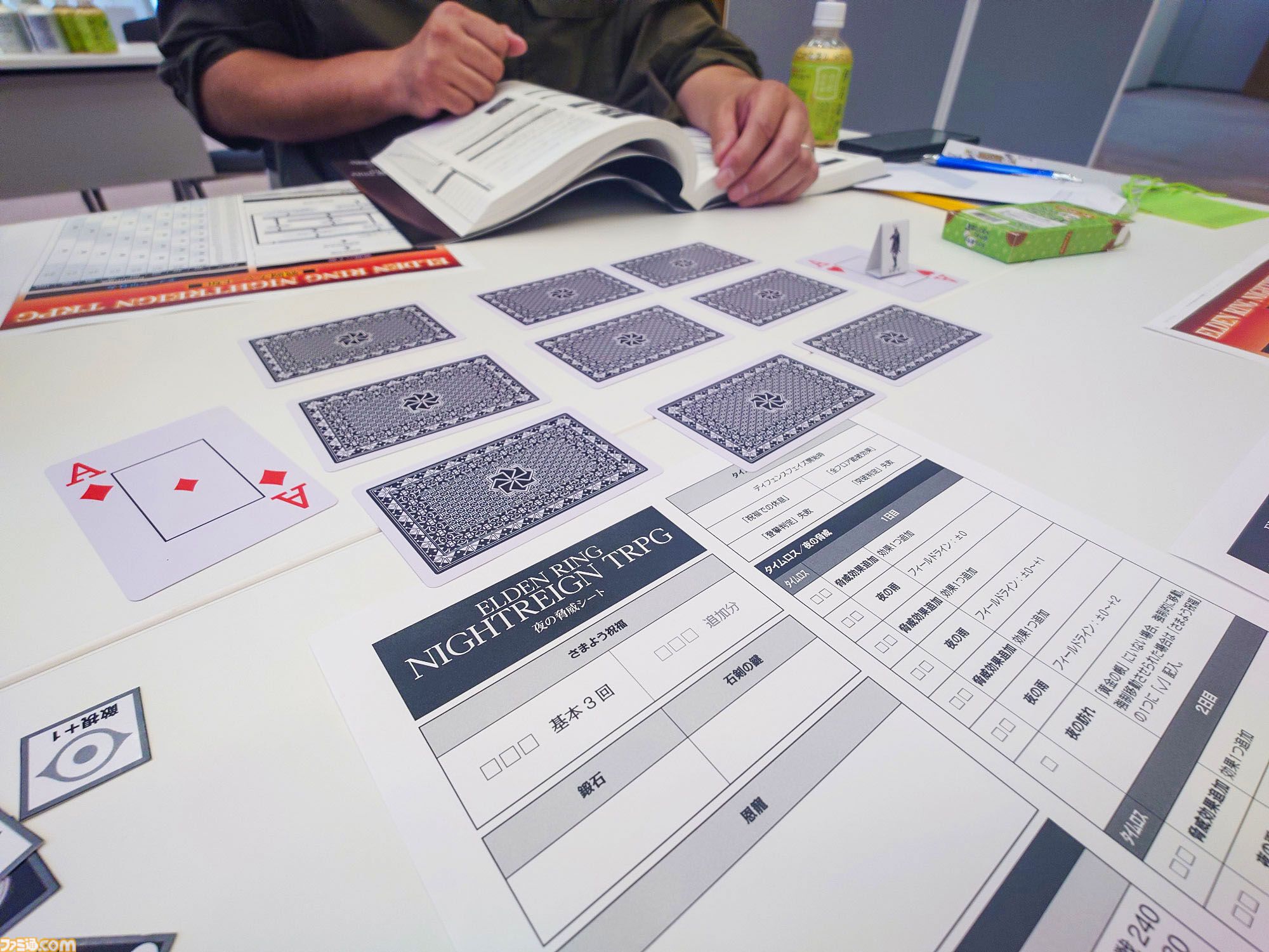 『エルデンリング ナイトレイン TRPG』戦闘は緊張の連続、モブ戦は一瞬。探索はサイコロの出目。マジカル無頼漢もいる。アクションが苦手でもこっちの『NIGHTREIGN』なら大丈夫