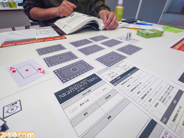 『エルデンリング ナイトレイン TRPG』戦闘は緊張の連続、モブ戦は一瞬。探索はサイコロの出目。マジカル無頼漢もいる。アクションが苦手でもこっちの『NIGHTREIGN』なら大丈夫