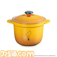 『ポケモン』モンスターボール型プレートやピカチュウのやかんがかわいい。ル・クルーゼとのコラボキッチン用品が7月17日より順次発売